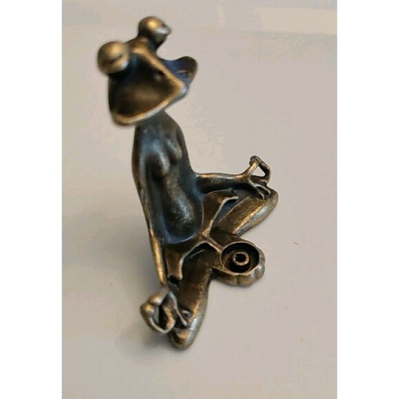 Zen Frog Meditation Incense Burner 1.92" – Brass Yoga Figurine for Home Decor - Picture 3 of 3